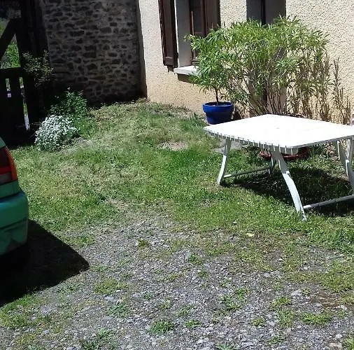 Дом отдыха Chez Prenoncaou *